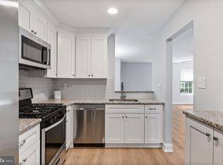 6 Village Ct #6, Mount Laurel, NJ 08054