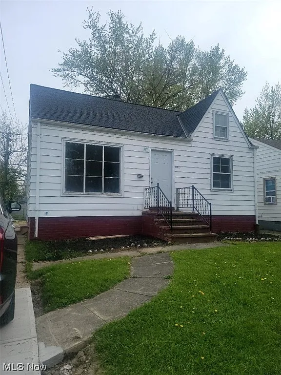 13013 Liberty Ave photo 1