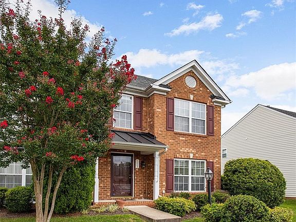 2nd image of 4113 Dominion Townes Cir