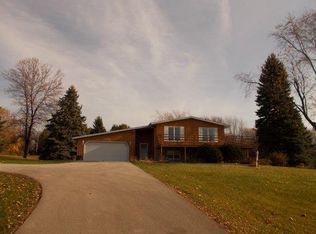 1640 N 12th Pl, Sturgeon Bay, WI 54235