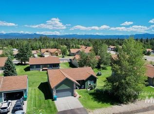 16 Buckskin Dr, Donnelly, ID 83615