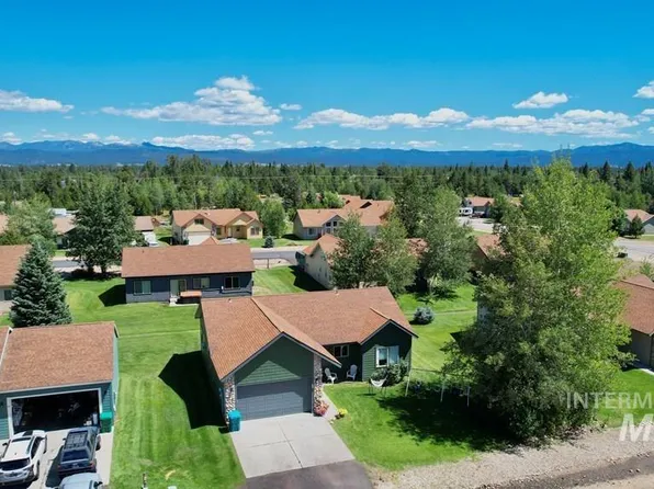 16 Buckskin Dr, Donnelly, ID 83615