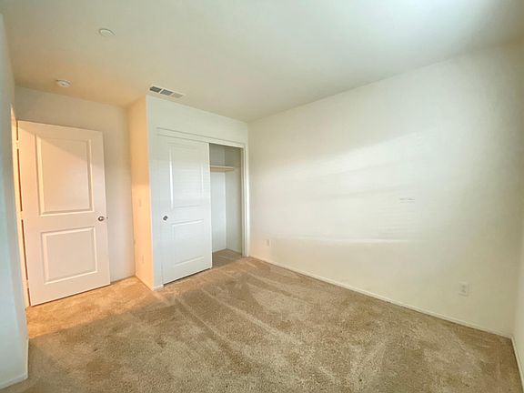 3rd image of 5580 Orange Grove Ave