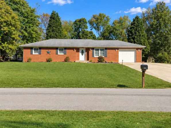 1416 Tucker Dr, Bardstown, KY 40004