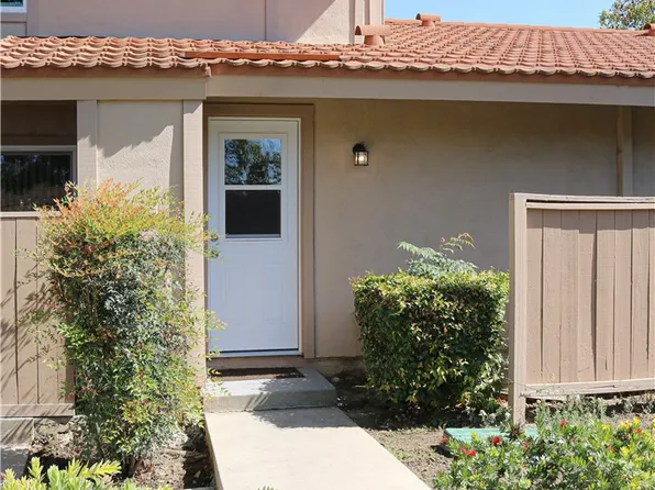 2321 Fuschia Ln, Tustin, CA 92780