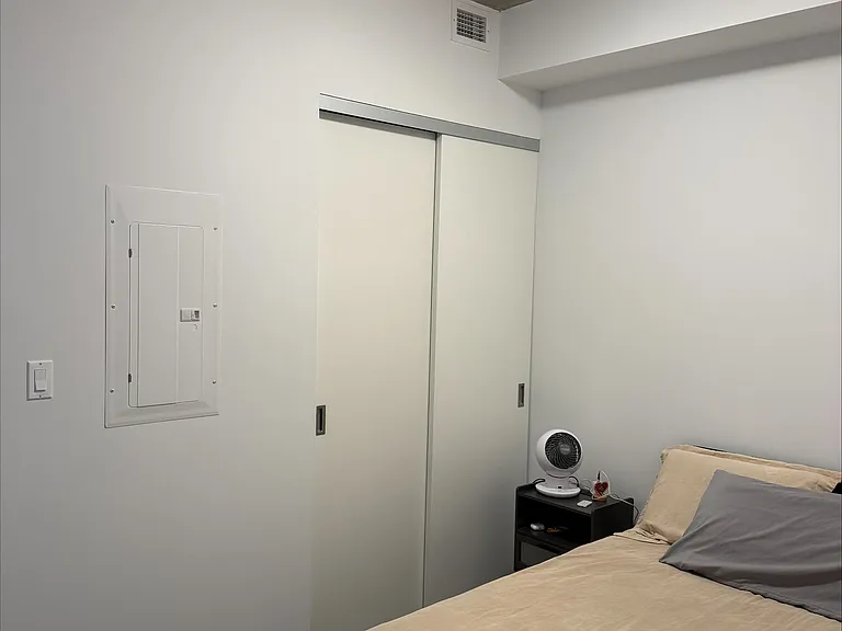 203 Catherine St #7 — Photo 7
