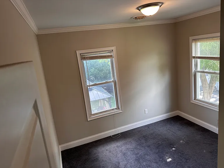 17-19 Peacock St #2 — Photo 11