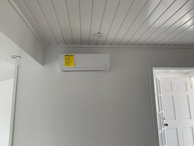 New HVAC Split unit