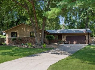 2100 W 107th St, Minneapolis, MN 55431