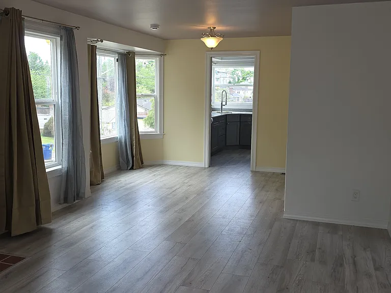 4559 12th Ave S — Photo 2