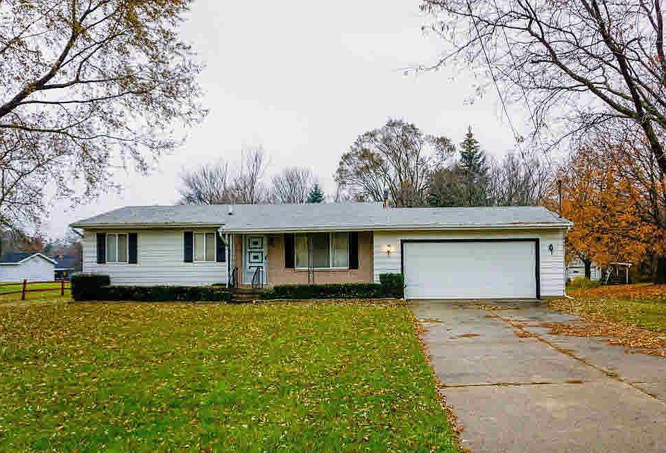 1st image of 5041 Raymond Ave