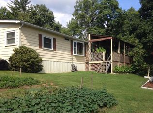 15 Barb Ln, Lewisburg, PA 17837