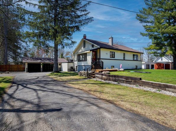 1040 Manotick Station Rd, Ottawa, ON K4M 0V2