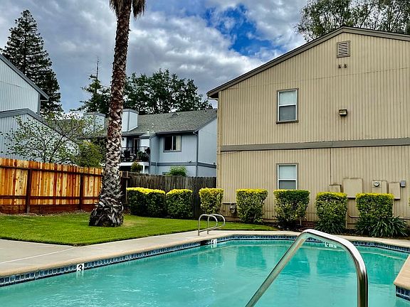2nd image of 3930 Hollister Ave APT 203