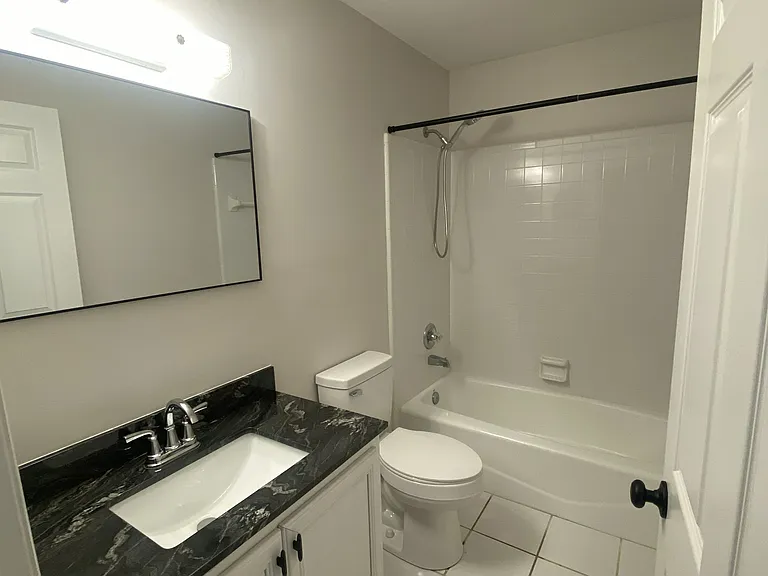 833 Brookwood Dr #2 — Photo 6