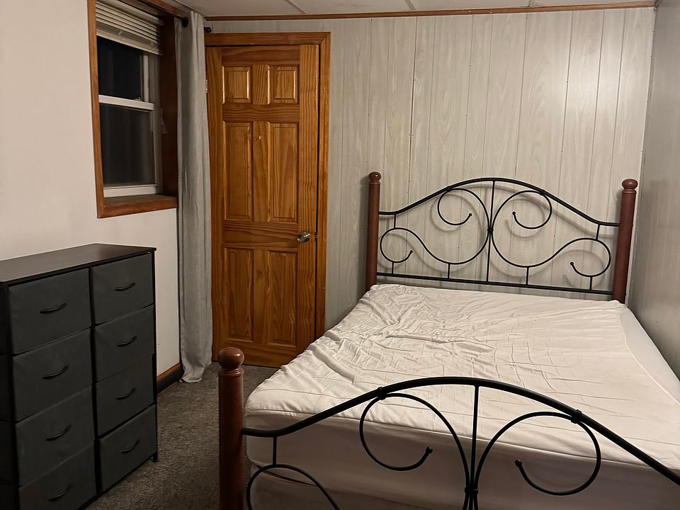 2nd image of 124 Th St #1