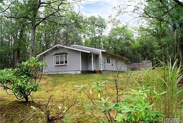 1st image of 219 Parkway Dr