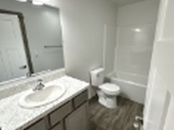 3183 Queen Anns St #4