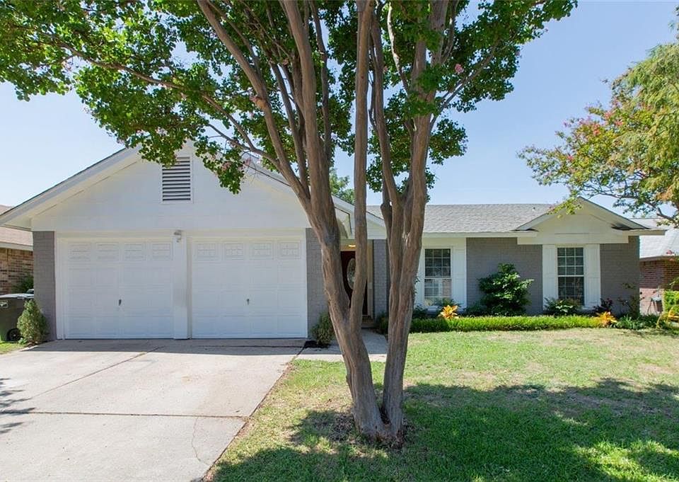 1st image of 4558 Sugarbush Ct
