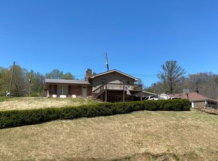 95 Branham Hts, Pikeville, KY 41501