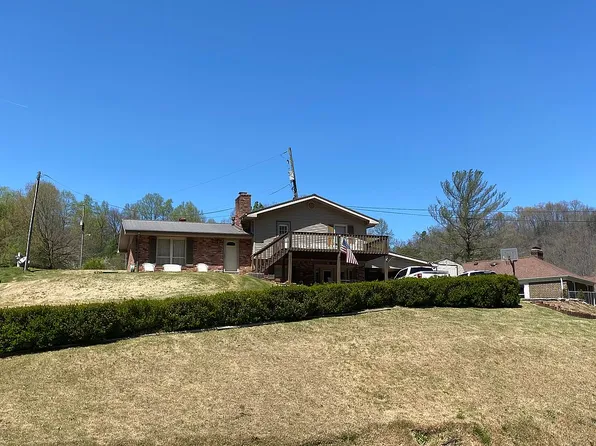 95 Branham Hts, Pikeville, KY 41501