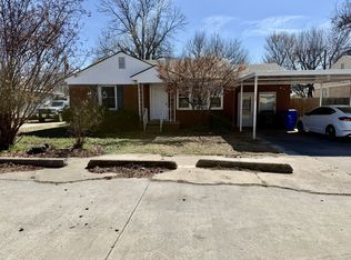 910 Garver St, Norman, OK 73069