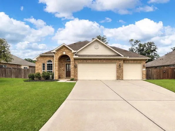 71 Sable Dr, New Caney, TX 77357