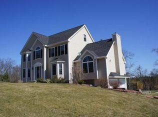 36 Bear Hill Rd, Pelham, NH 03076