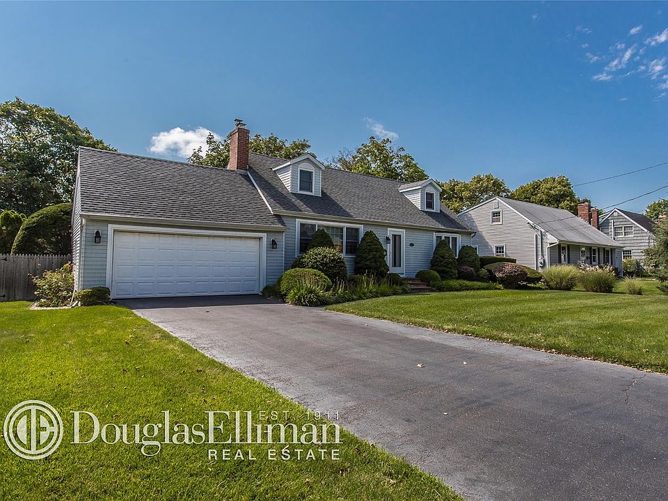 1st image of 22 Nancy Dr