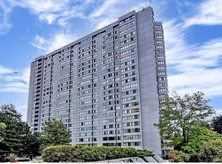 2330 Bridletowne Cir #1501, Toronto, ON M1W 3P6