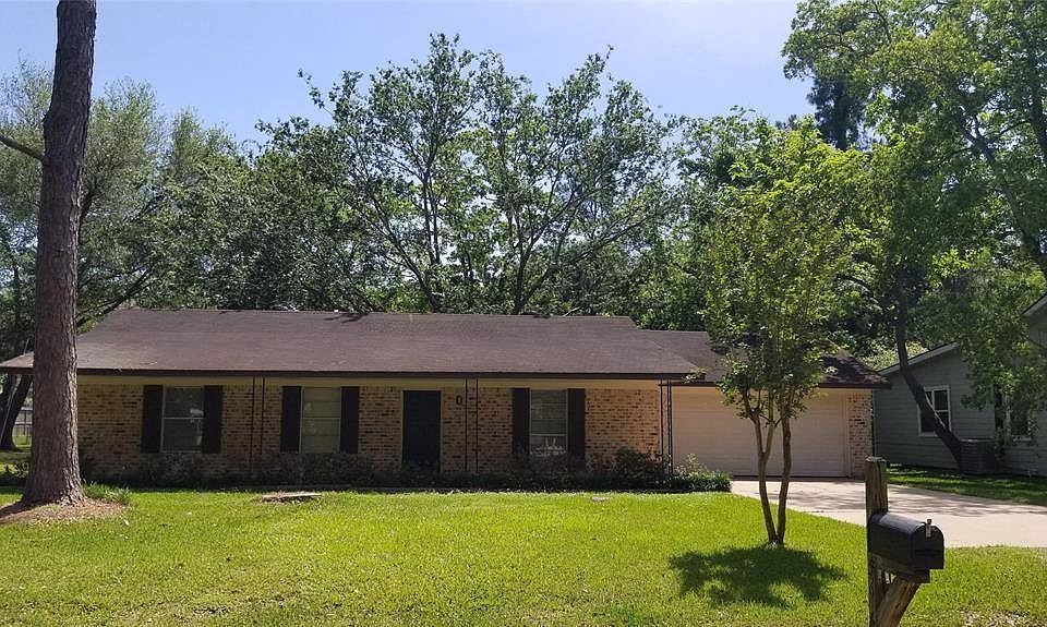 1st image of 5615 Dahlia Ln
