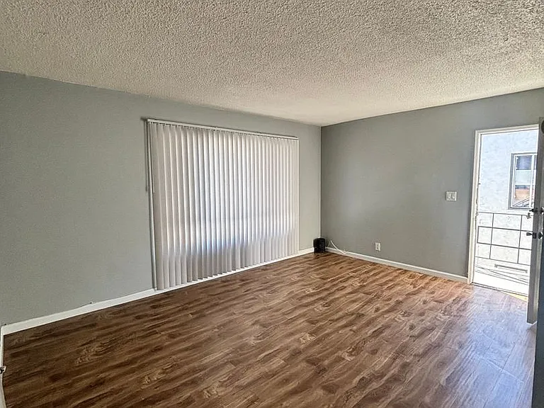 639 E Martin Luther King Jr Blvd — Photo 3