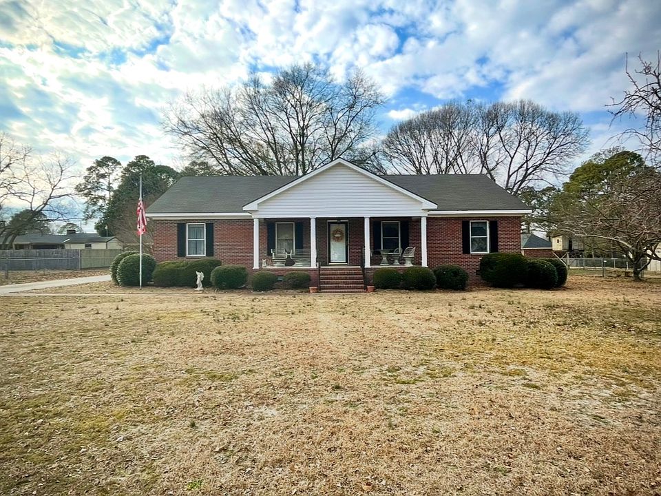 2nd image of 1813 Middleton Rd