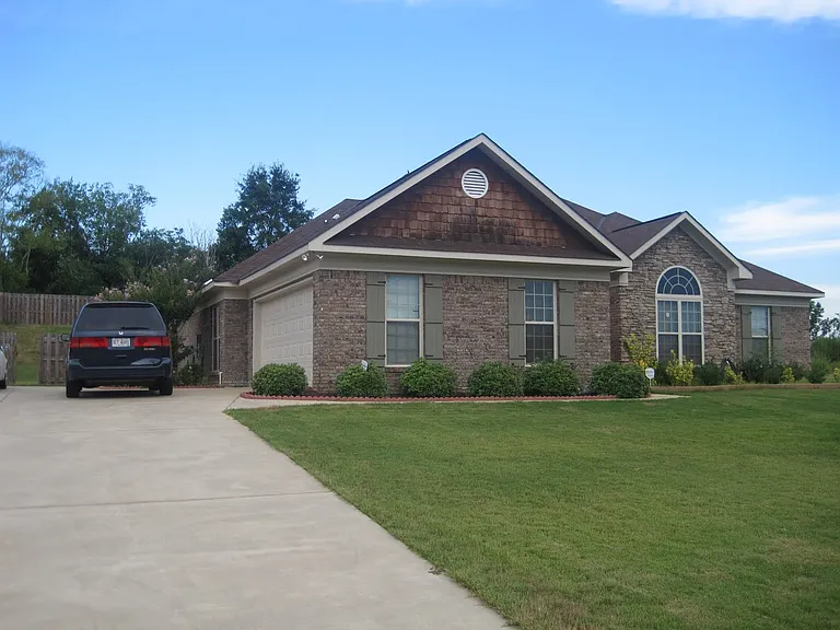 7982 Ivy Park Dr — Photo 8