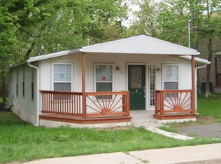 1184 Ridgeway Dr, Austin, TX 78702