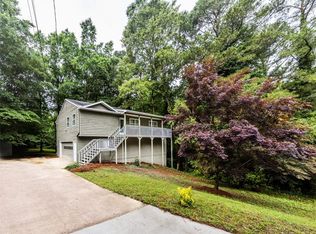 127 Bascomb Dr, Woodstock, GA 30189