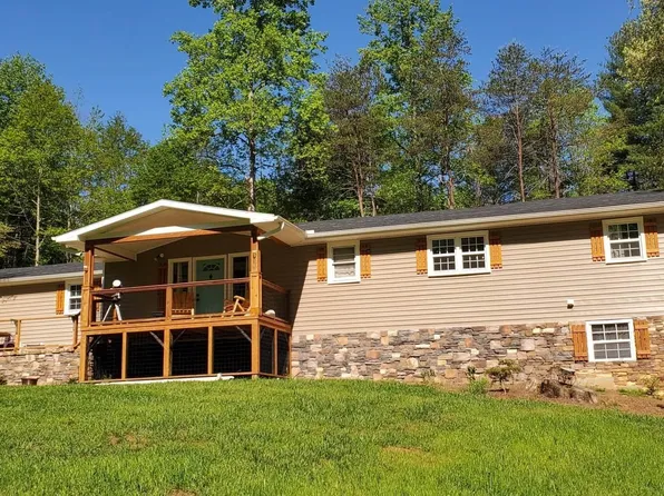 331 Hart Cut Rd, Marietta, SC 29661