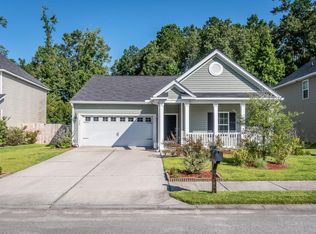 228 Maywood Dr, Moncks Corner, SC 29461