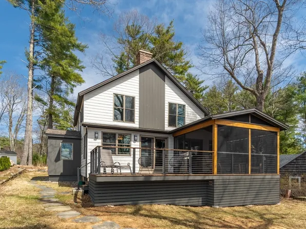 22 Old Acres Rd, Holland, MA 01521
