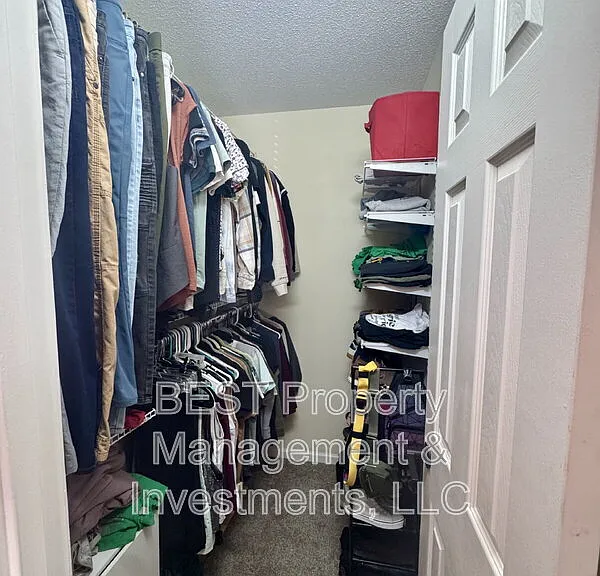 8130 Kings Creek Dr — Photo 25