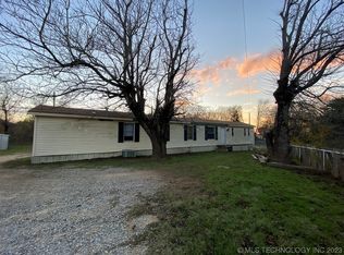 413 W 7th St, Hendrix, OK 74741