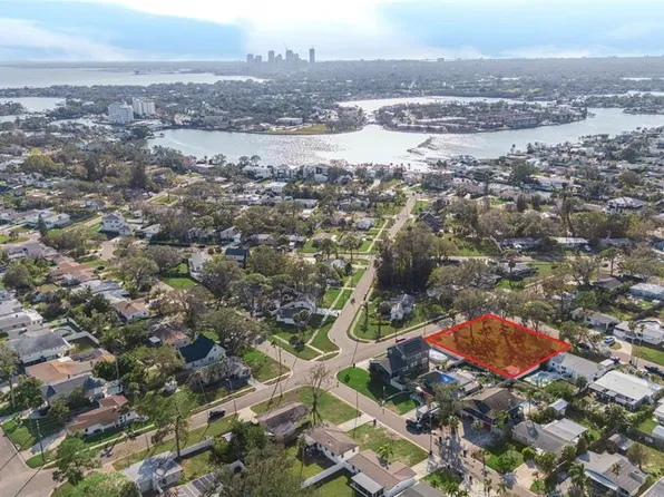 1535 Connecticut Ave NE #23, Saint Petersburg, FL 33703