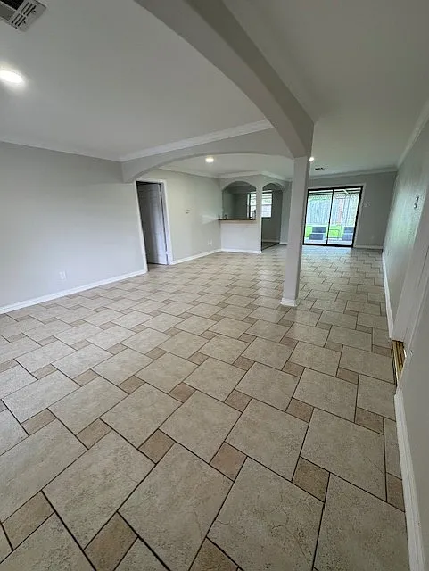 Building Photo - 4812 Honeysuckle Ln