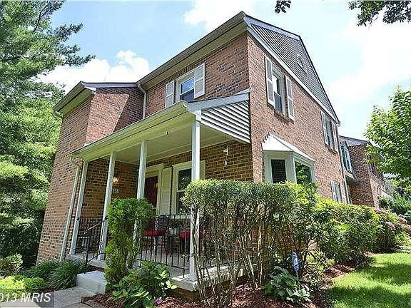 2nd image of 7631 Heatherton Ln
