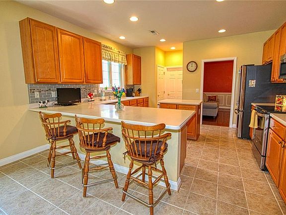 2nd image of 4772 Winterberry Ct