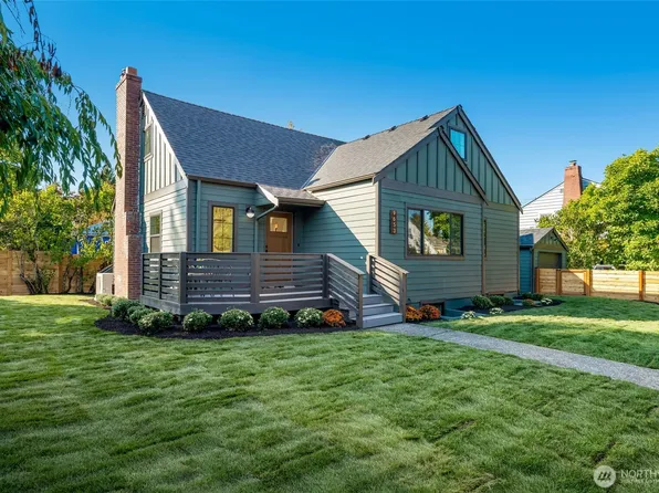 9653 7th Avenue NE, Seattle, WA 98115