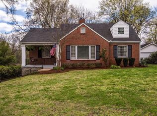 903 Sutton Hill Rd, Nashville, TN 37204