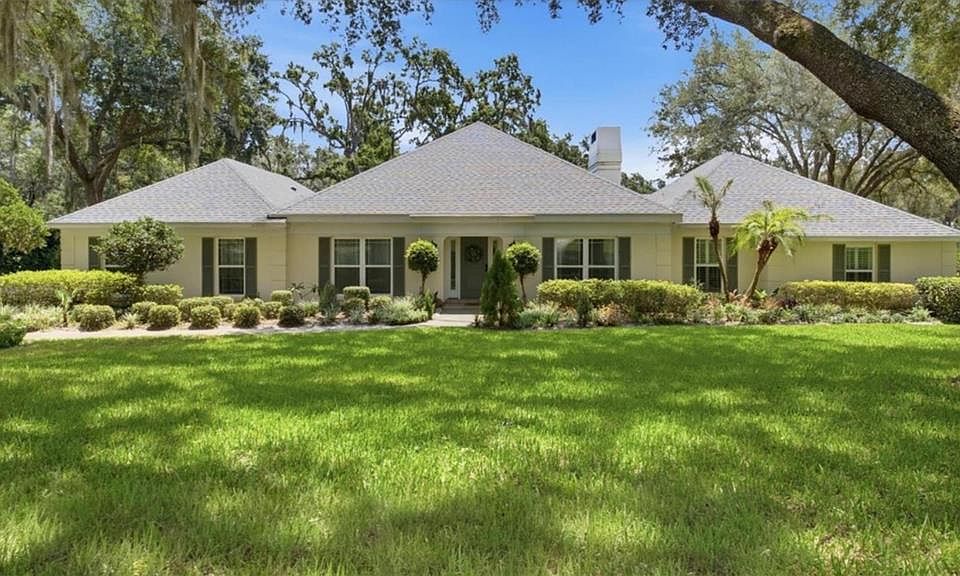 1st image of 33746 SPRING DRIVE