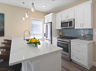 165 Washington St APT 204, Weymouth, MA 02188