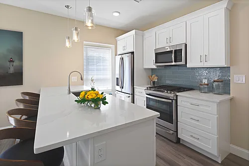 165 Washington St #201 Photo 1